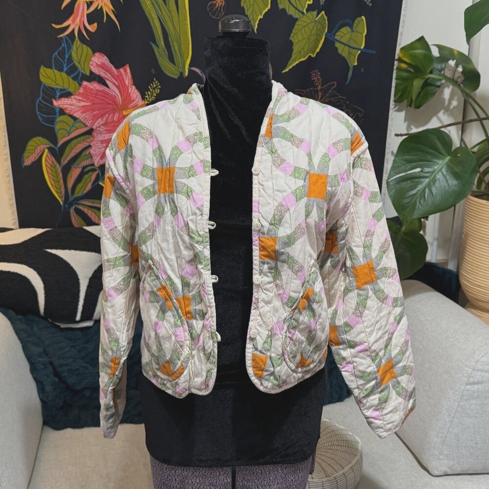 Universal Thread Button-Up Flower Of Life Quilted… - image 7